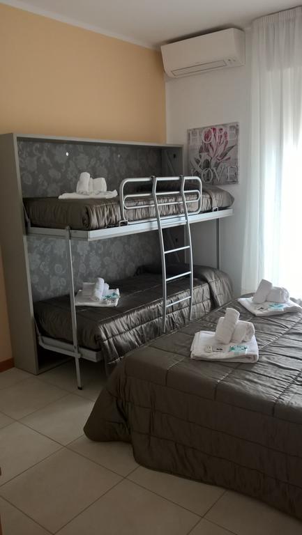 Hotel Carla Lignano Sabbiadoro Zewnętrze zdjęcie